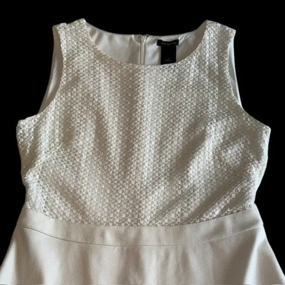 Ann Taylor Ponte Knit Crochet Dress Sleeveless Fit and Flare Cream Sz 6 - Picture 7 of 15